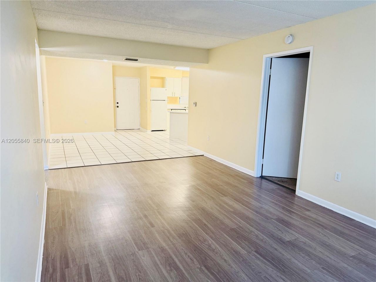 6175 NW 186th St , Unit 104, Hialeah, FL 33015 Photo