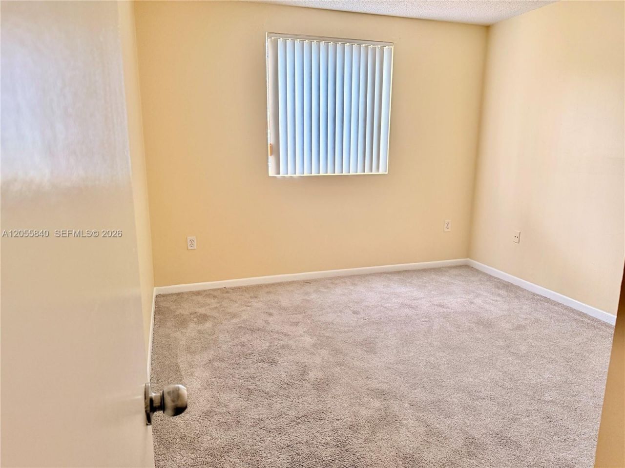6175 NW 186th St , Unit 104, Hialeah, FL 33015 Photo