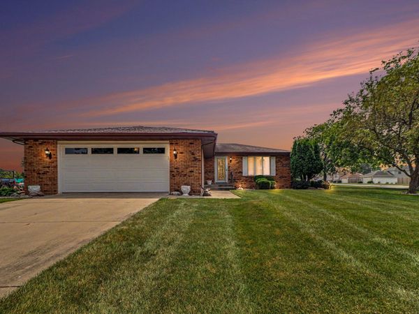 12043 W 103rd Court, St. John, IN 46373