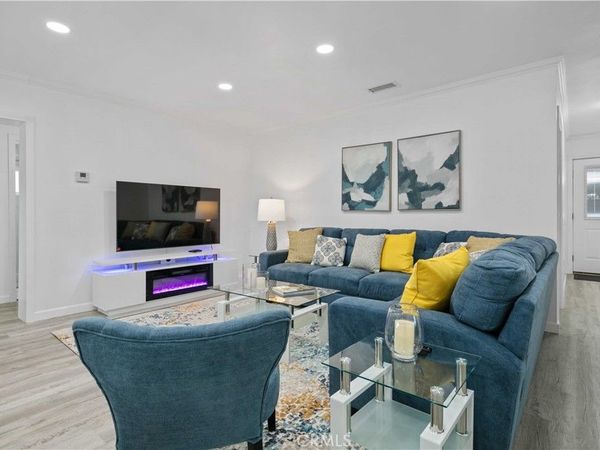 15059 Oro Grande Street , Sylmar, CA 91342