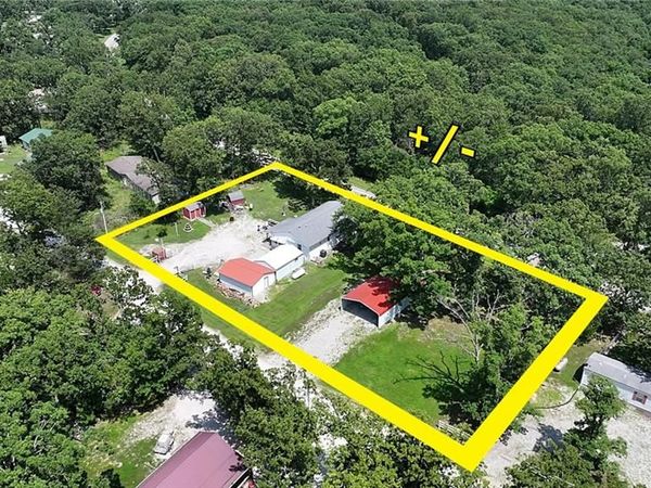 11138 Leisure Drive, Warsaw, MO 65355