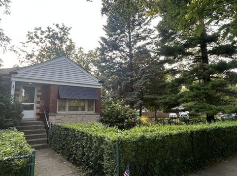 Main Photo
