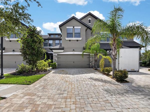 4752 WANDERING WAY , WESLEY CHAPEL, FL 33544