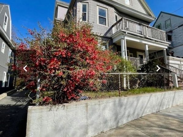 14 Dow St., Somerville, MA 02144