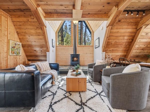 665 N Fork Place, Soda Springs, CA 95715