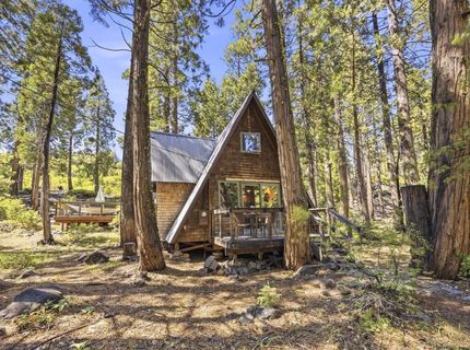 665 N Fork Place, Soda Springs, CA 95715 Photo