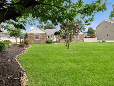 6609 N RADCLIFFE STREET, BRISTOL, PA 19007