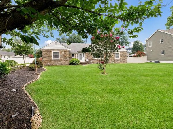 6609 N RADCLIFFE STREET, BRISTOL, PA 19007