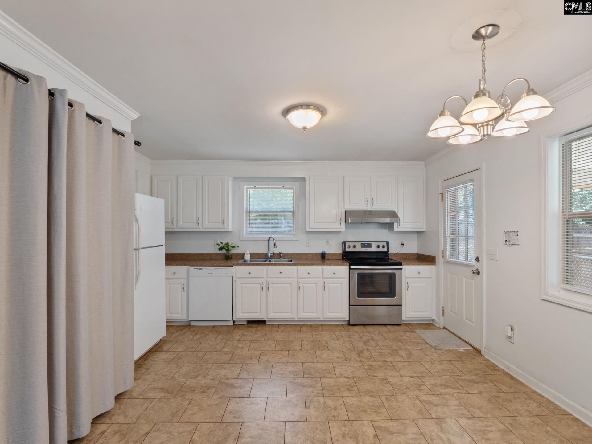 1512 Hollingshed Road  Photo 10