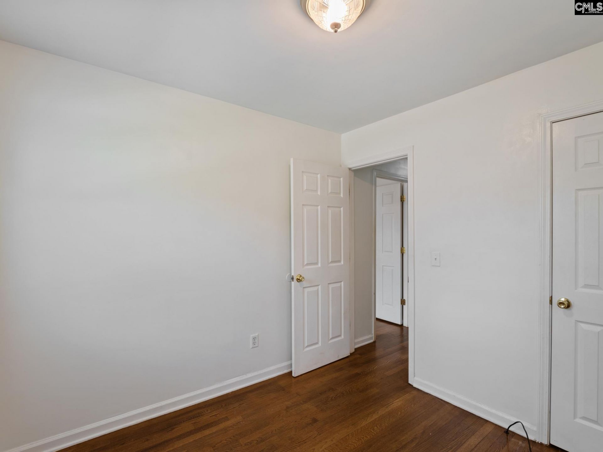 1512 Hollingshed Road  Photo 19