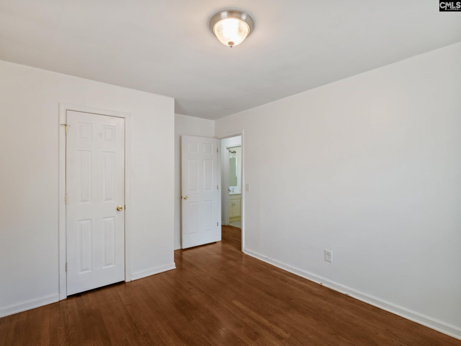 1512 Hollingshed Road  Photo 27