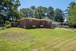 1512 Hollingshed Road  photo 4