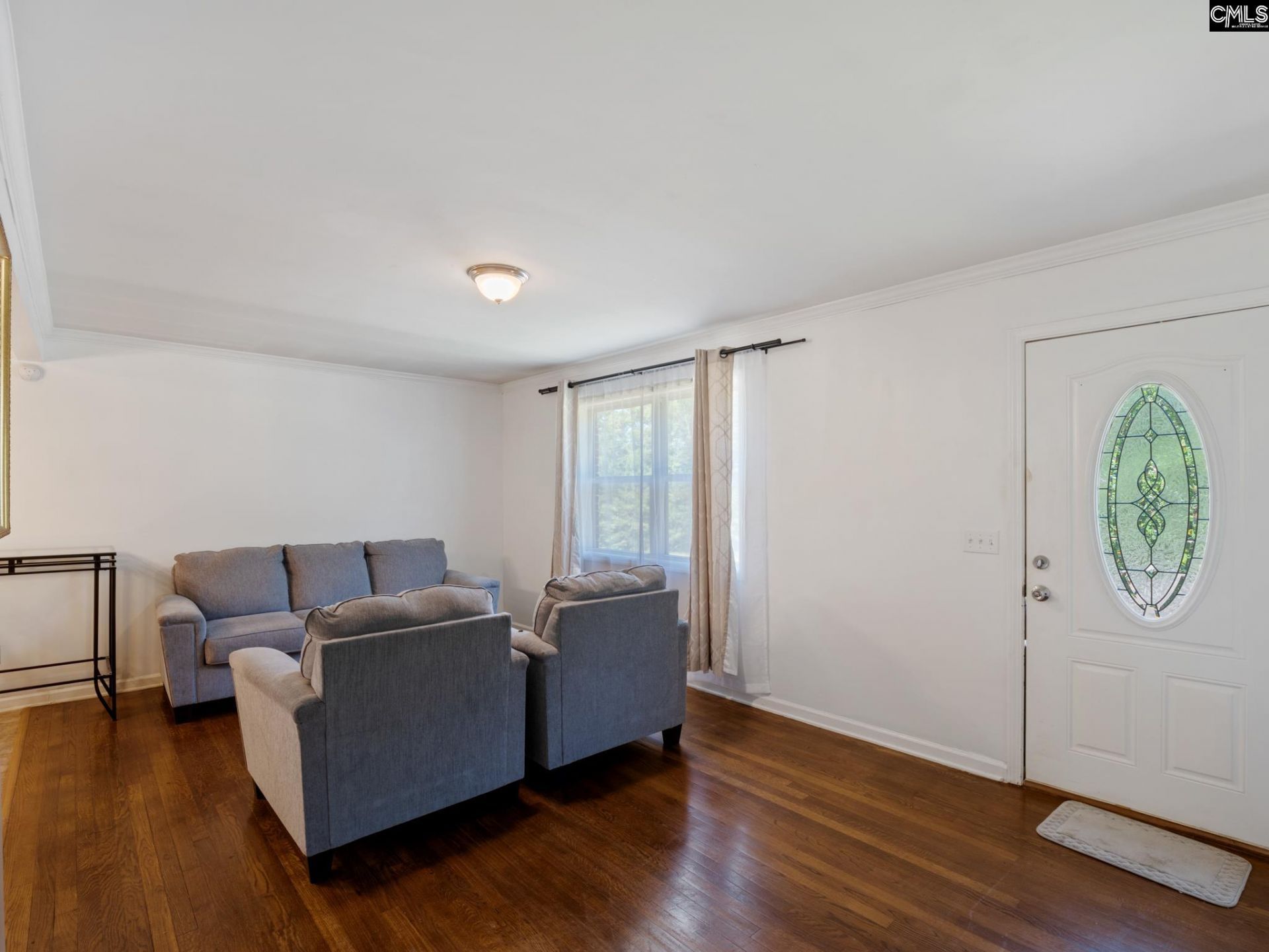 1512 Hollingshed Road  Photo 7