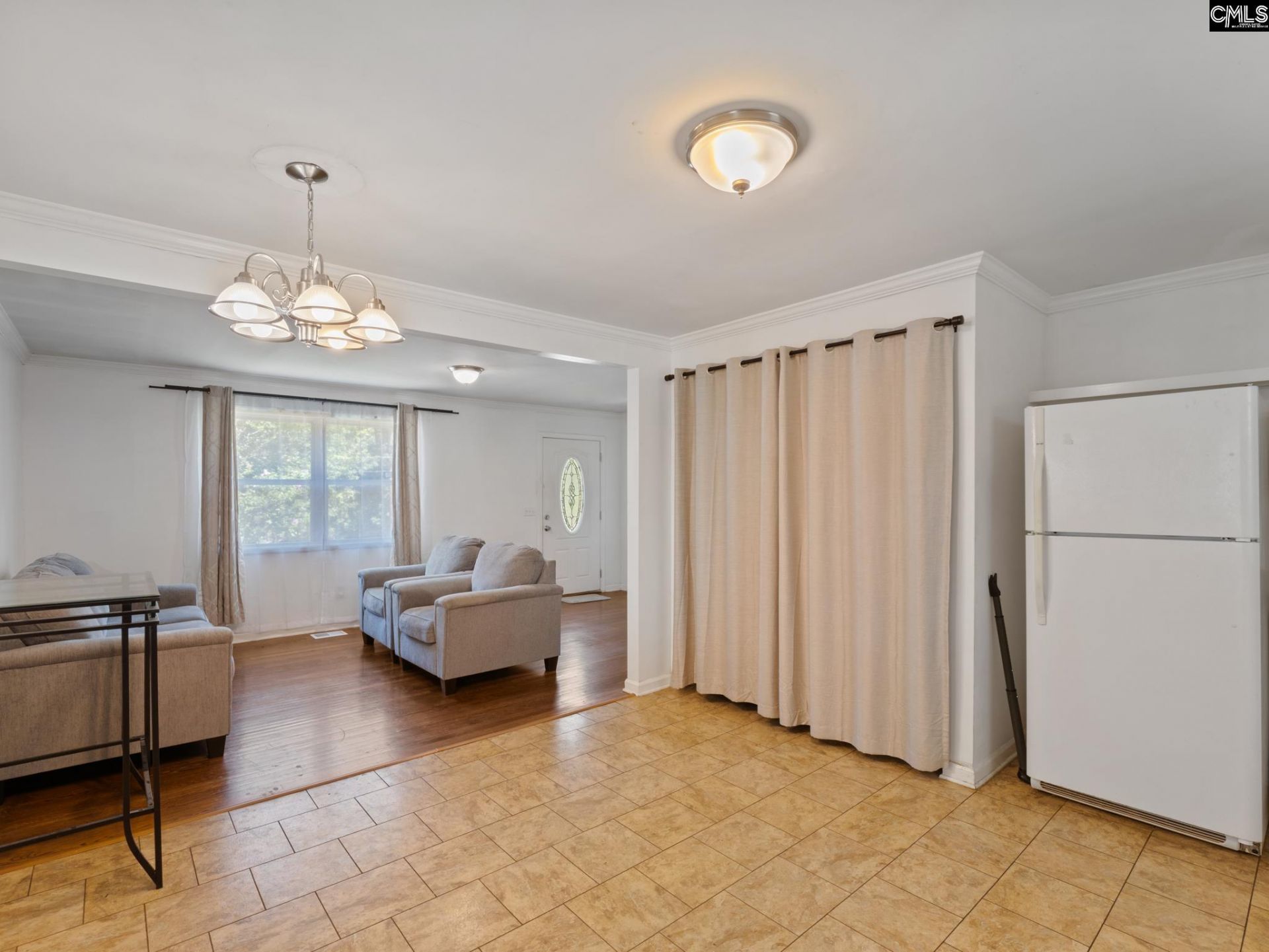 1512 Hollingshed Road  Photo 9