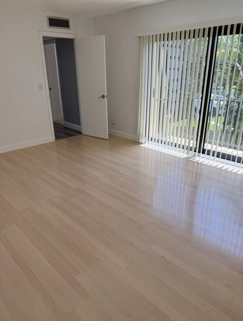232 Woodland Road, Palm Springs, FL 33461 Photo