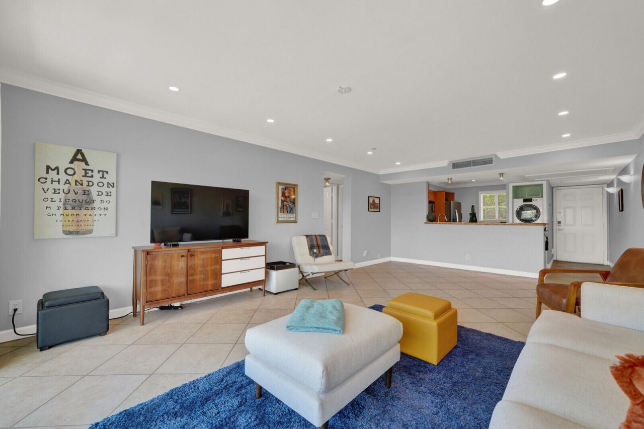 1501 E Broward Boulevard, Unit 810, Fort Lauderdale, FL 33301 Photo