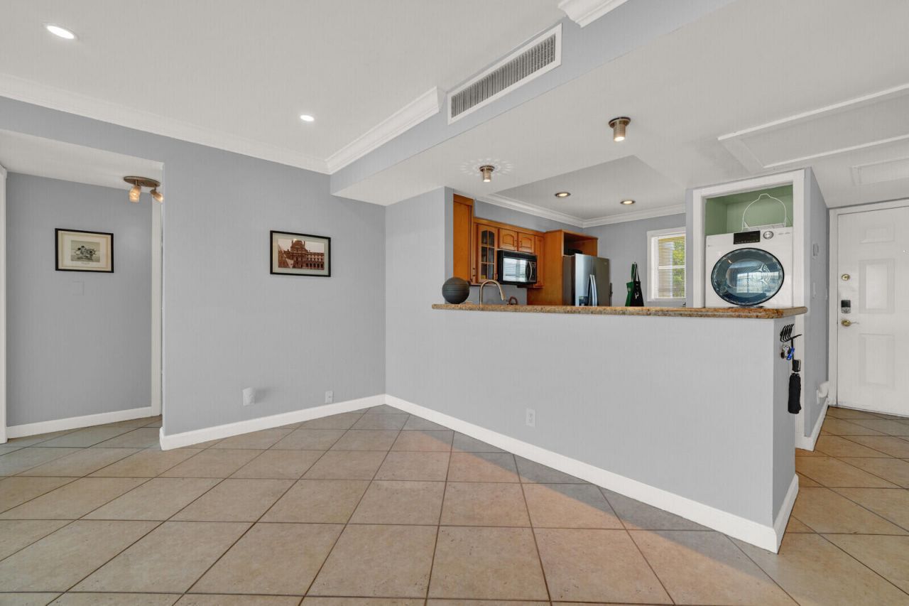 1501 E Broward Boulevard, Unit 810, Fort Lauderdale, FL 33301 Photo