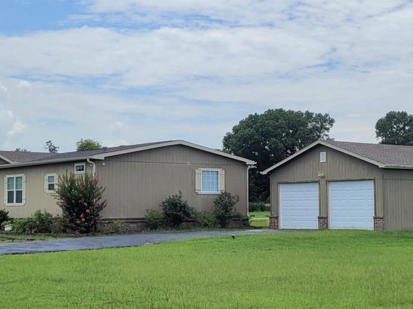 1927 N Twelfth Street, Augusta, AR 72006