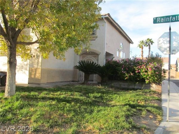 9600 Rainfall Avenue , Las Vegas, NV 89147