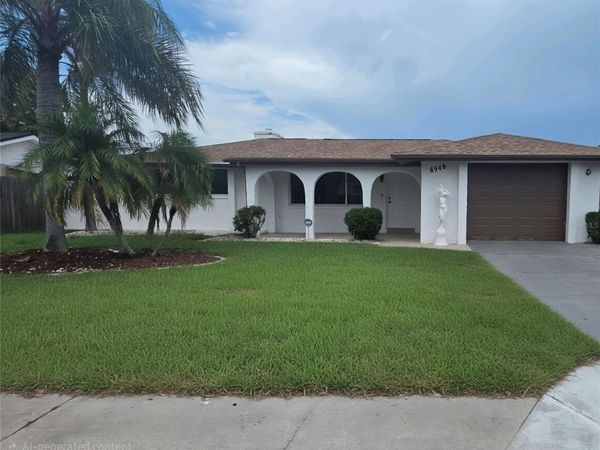 8948 SAINT REGIS LANE , PORT RICHEY, FL 34668