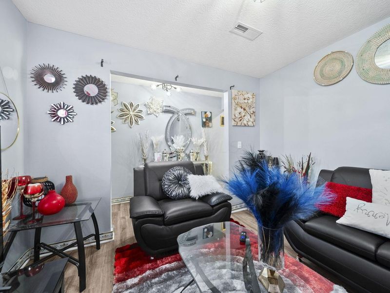3052 Wyntree Drive, Columbus, OH 43232 Photo 16