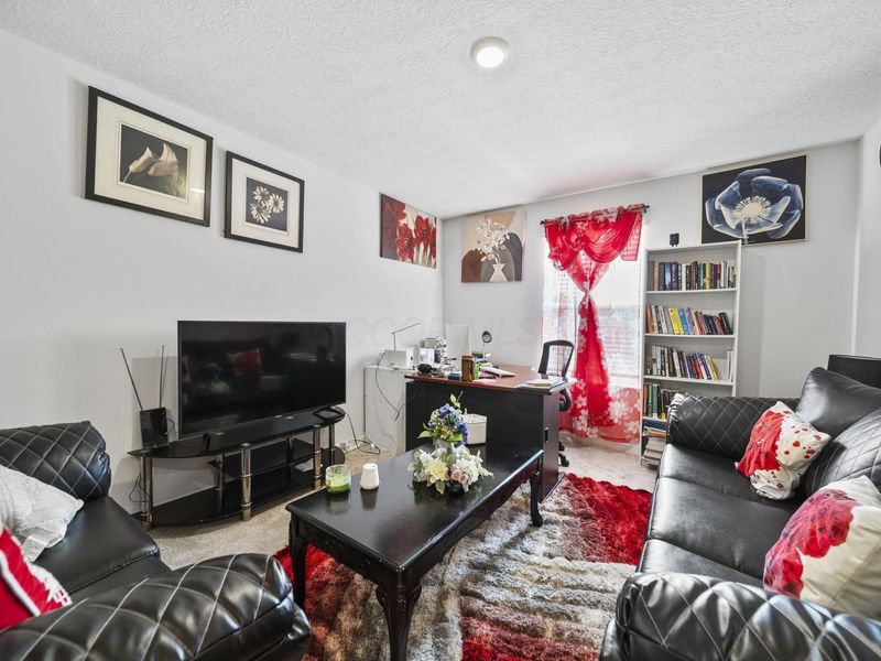3052 Wyntree Drive, Columbus, OH 43232 Photo 20