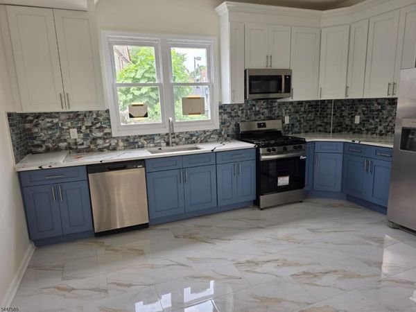 13 Vermont Ave, Newark, NJ 07106