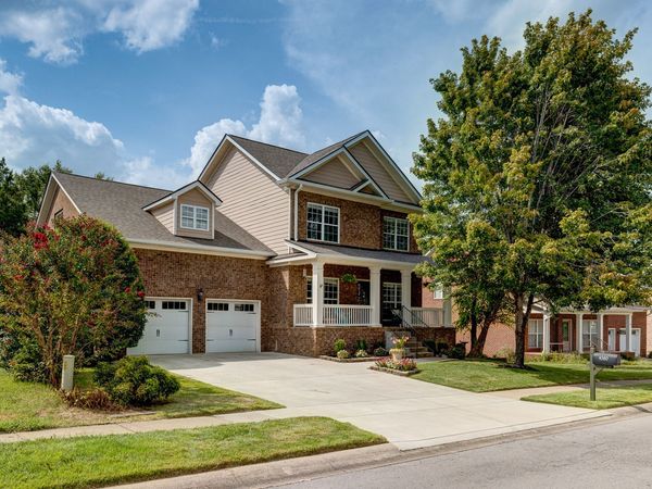 4580 Sawmill Pl, Nolensville, TN 37135