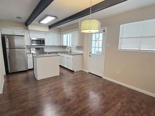 1047 Arcadia, Baton Rouge, LA 70810