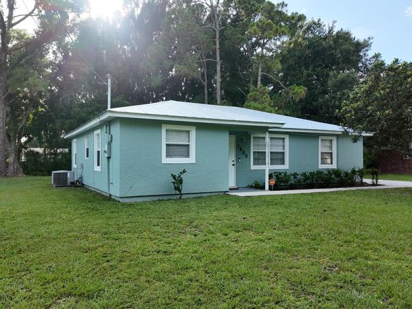 1605 N 42ND Street, Fort Pierce, FL 34947