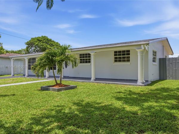 4225 Monroe St , Hollywood, FL 33021