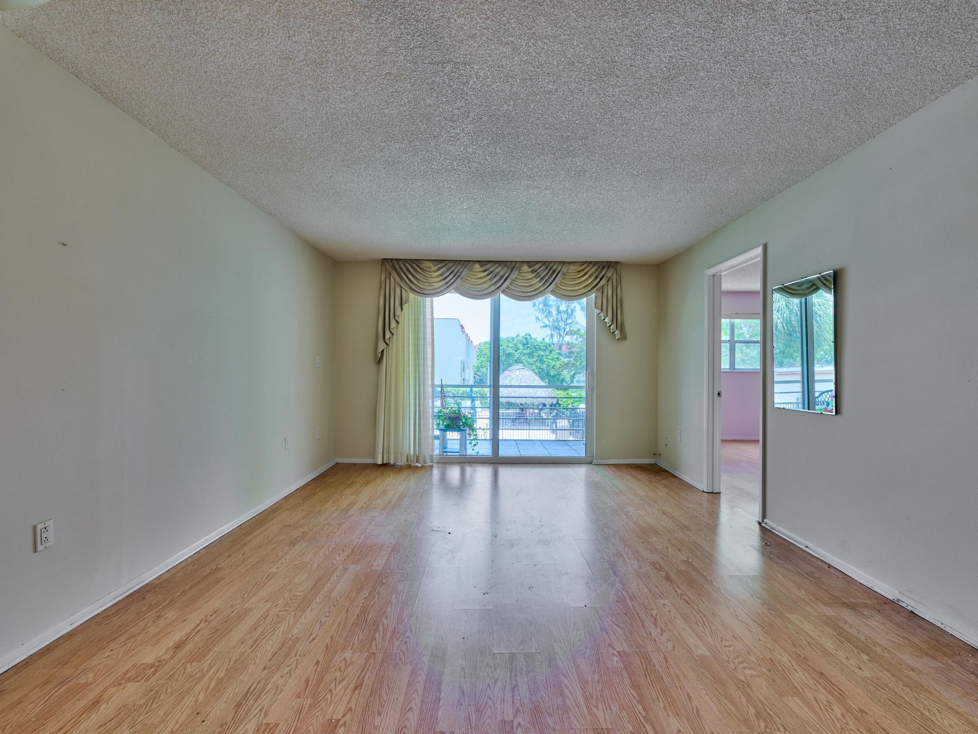 3091 E Sunrise Lakes Drive E, Unit 212, Sunrise, FL 33322 Photo