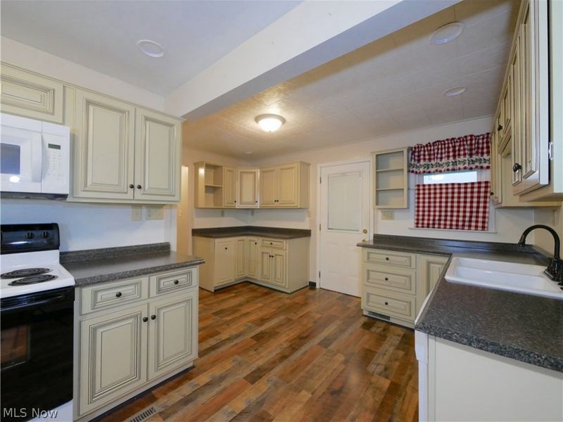 103 Jefferson Street, Saint Clairsville, OH 43950 Photo 16