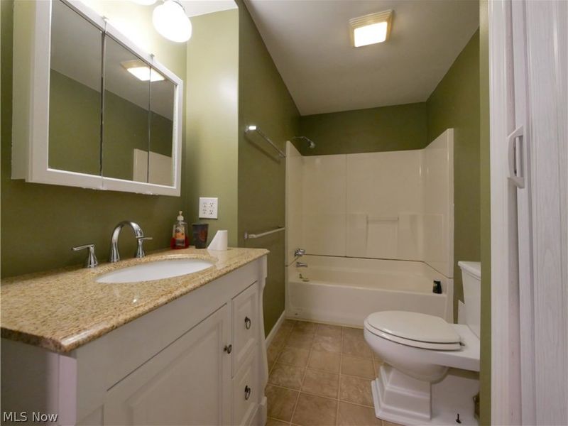 103 Jefferson Street, Saint Clairsville, OH 43950 Photo 26