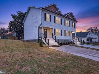 231 MOSBY , FRONT ROYAL, VA 22630