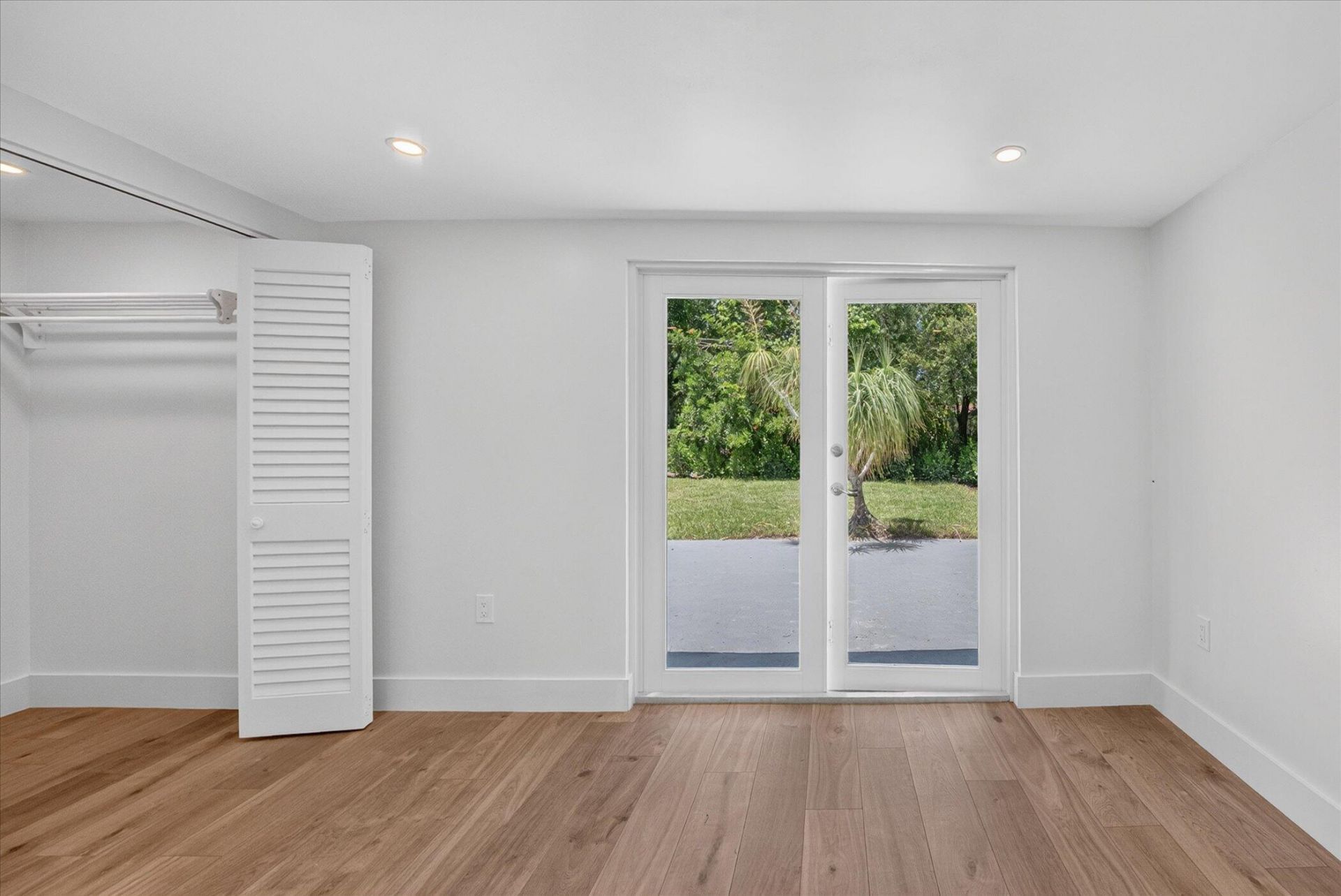 1645 NW 121st Street, North Miami, FL 33167 Photo