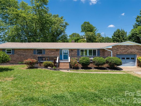 187 Sheehan Road, Fletcher, NC 28732