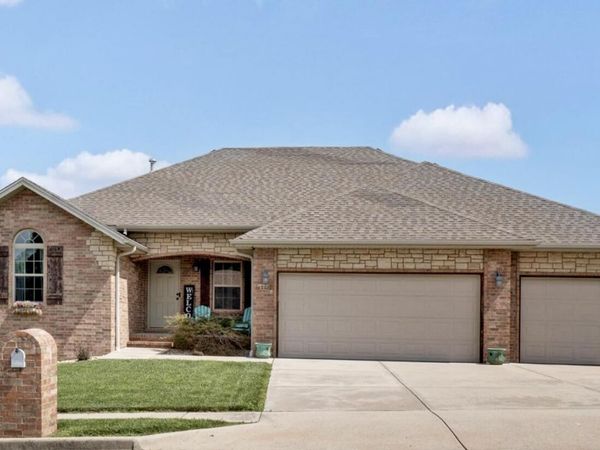 1007 E Highview Drive , Ozark, MO 65721