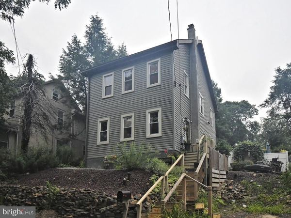 658 MACOBY AVENUE, GREEN LANE, PA 18054