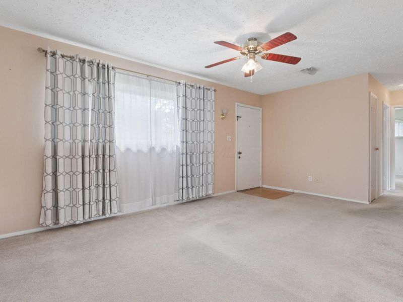 1267 Striebel Road , Columbus, OH 43227 Photo 5