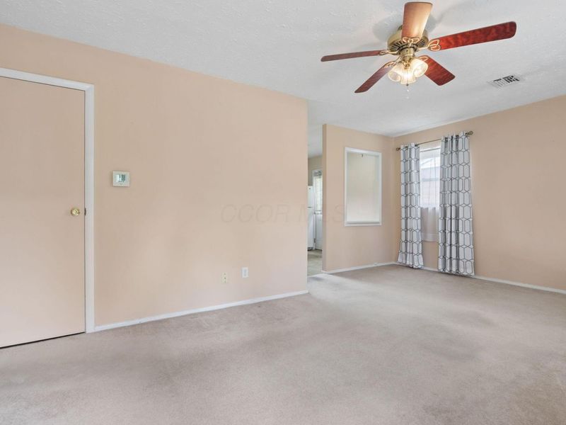 1267 Striebel Road , Columbus, OH 43227 Photo 6