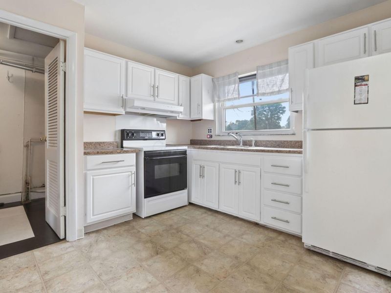 1267 Striebel Road , Columbus, OH 43227 Photo 9