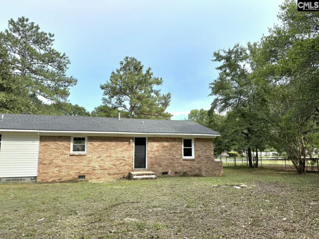 267 Gamble Street  Photo 4