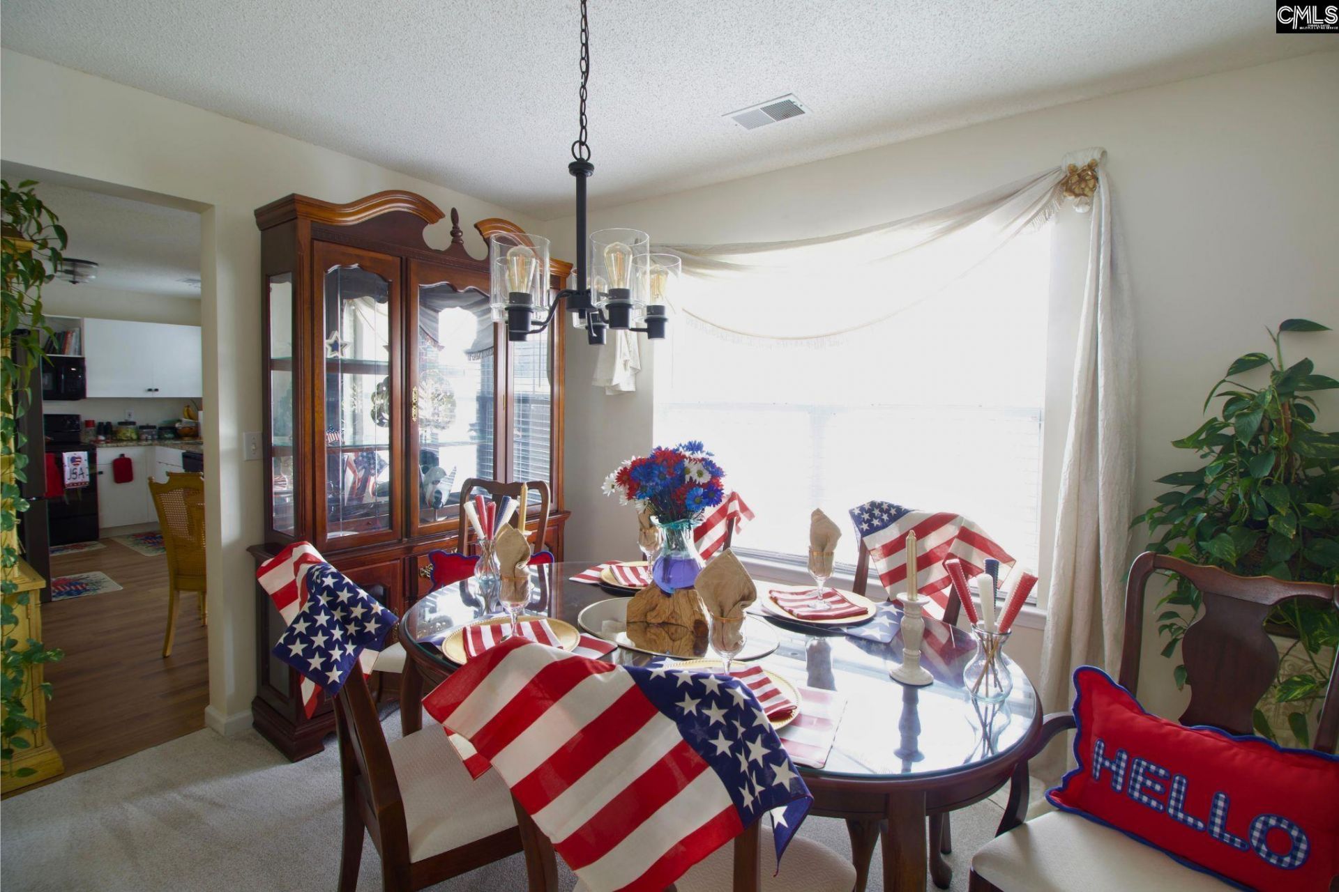 122 W Waverly Place Court  Photo 6