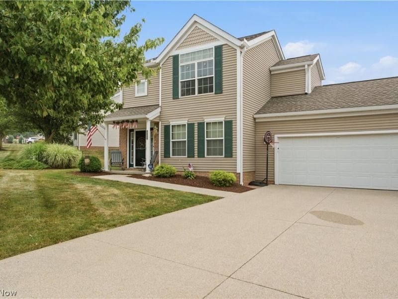 8585 Mandell Drive, Macedonia, OH 44056 Photo 2
