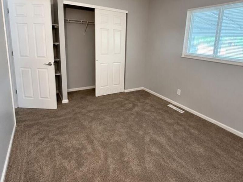 3049 Durham Drive , Columbus, OH 43207 Photo 10