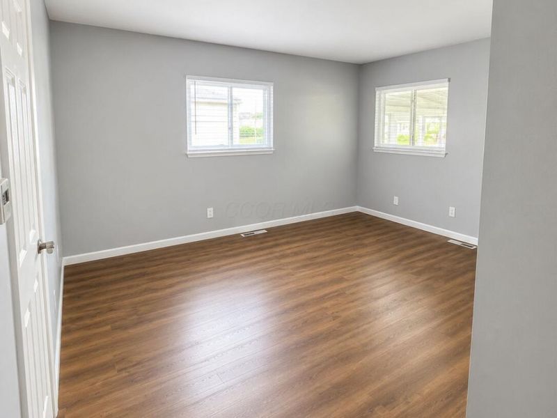 3049 Durham Drive , Columbus, OH 43207 Photo 5