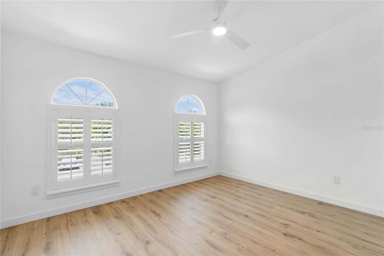 8711 Cobbler Place , Tampa, FL 33615 Photo