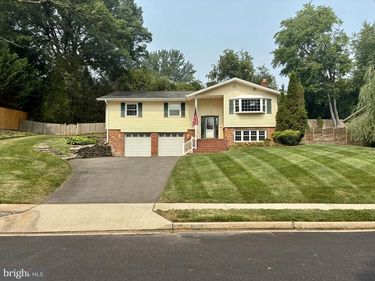 8606 BOUND BROOK LANE, ALEXANDRIA, VA 22309