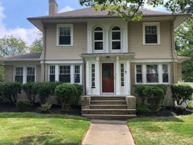 515 Sunset View Drive, Akron, OH 44320 Photo 1